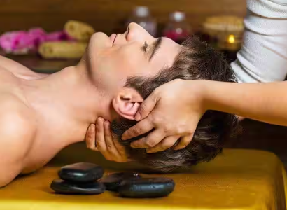 Massager & Therapist